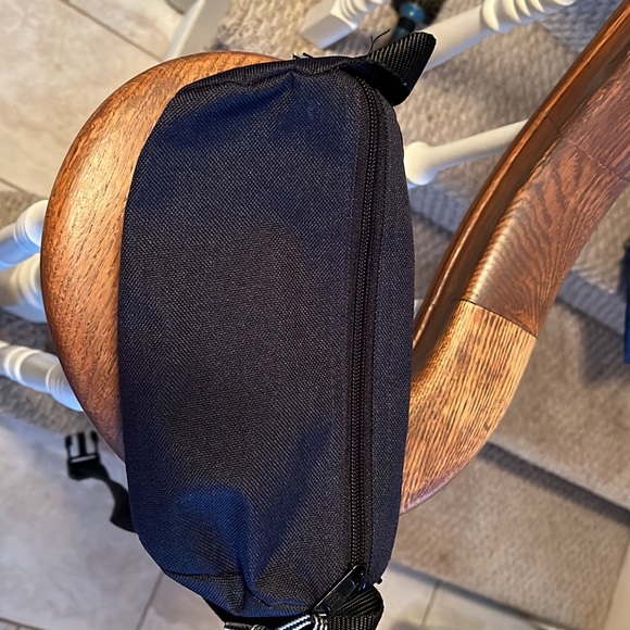 Fanny pack - Picture 3 of 4